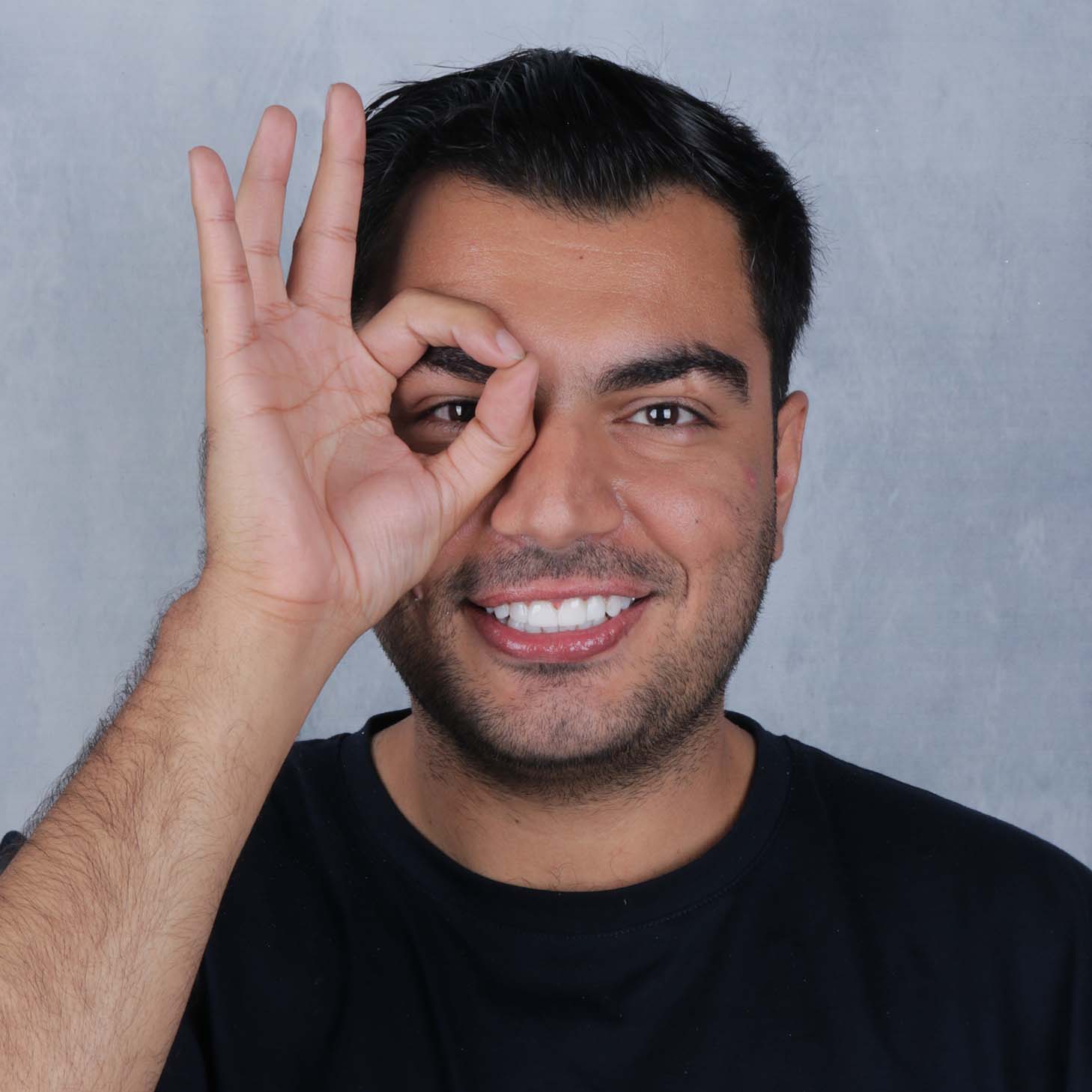 کلینیک سریتا دنیای لبخند های زیبا