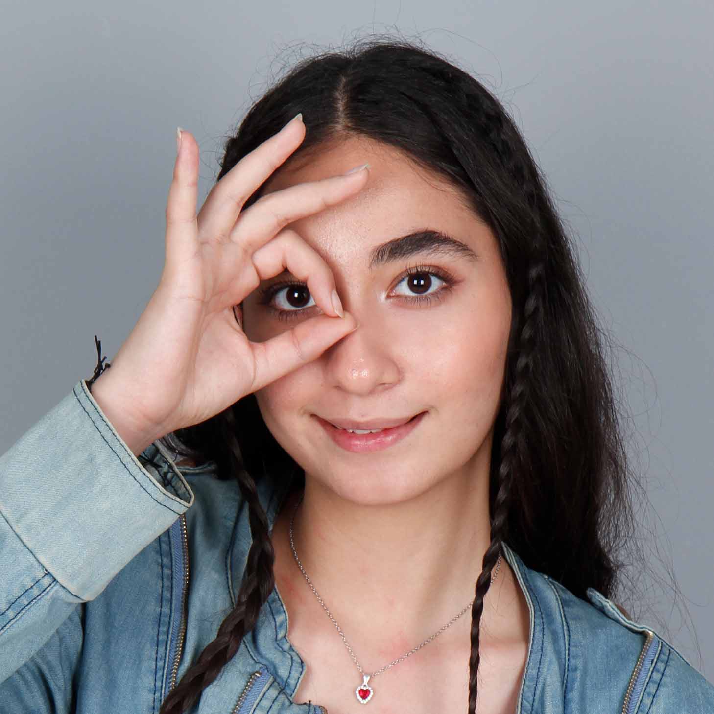 کلینیک سریتا دنیای لبخند های زیبا